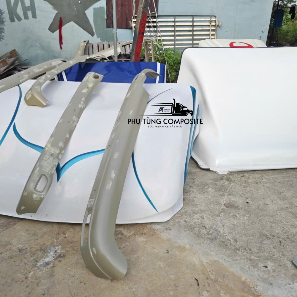 Phụ tùng ô tô composite